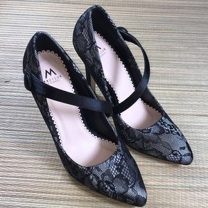 MADISON By SHOEDAZZLE Lace Black Heel Shoes 4.5 Inches Size 8